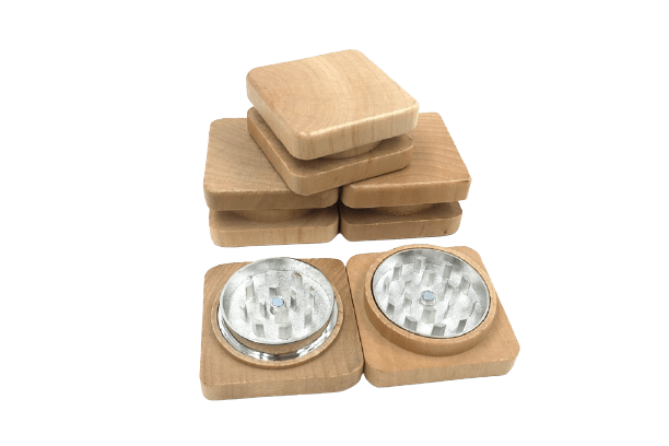 grinder carré en bois 