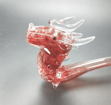 PIPE EN VERRE DRAGON - Accessoires Fumeur 420 | Professionnels de Bangs, Pipe a Eau et CBD